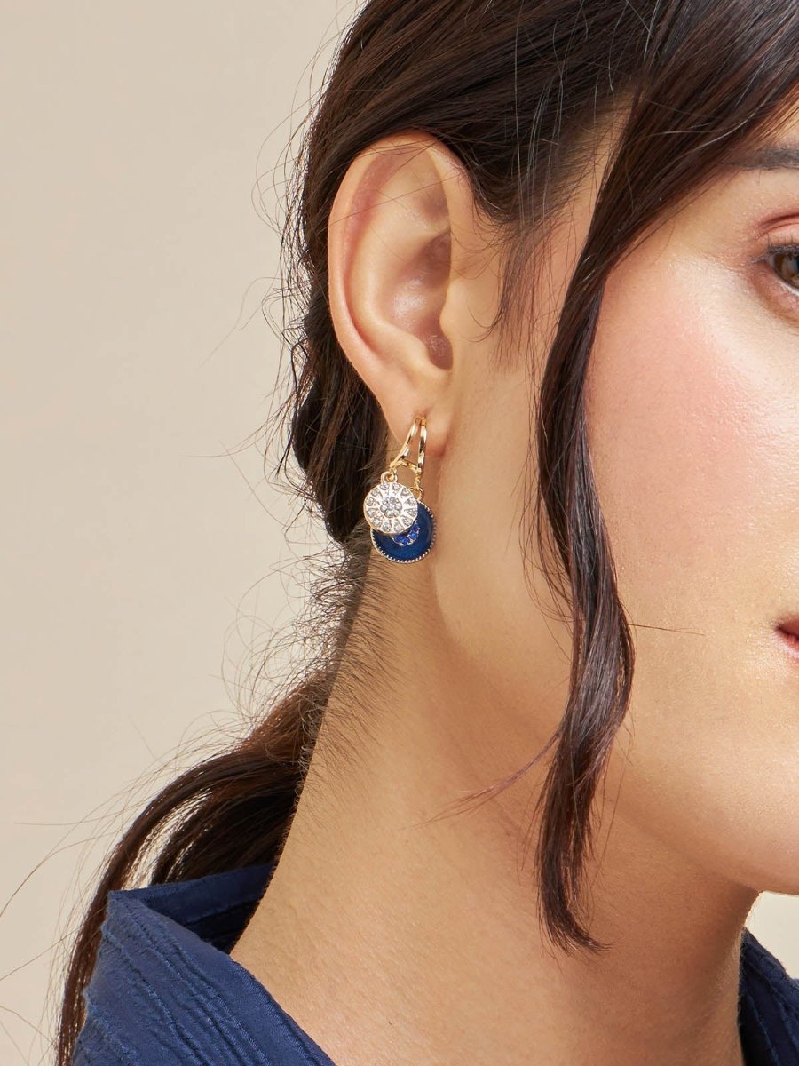 Beruzu - Dual Hoop Gold Earrings with Contrasting Gemstone Pendants in Green and Blue - Beruzu Fashion