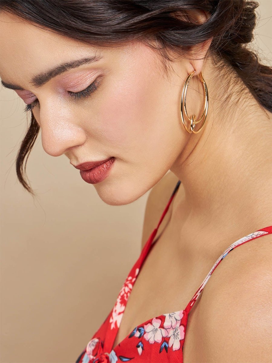 Beruzu - Dual Orbit Gold Hoop Earrings with Overlapping Design