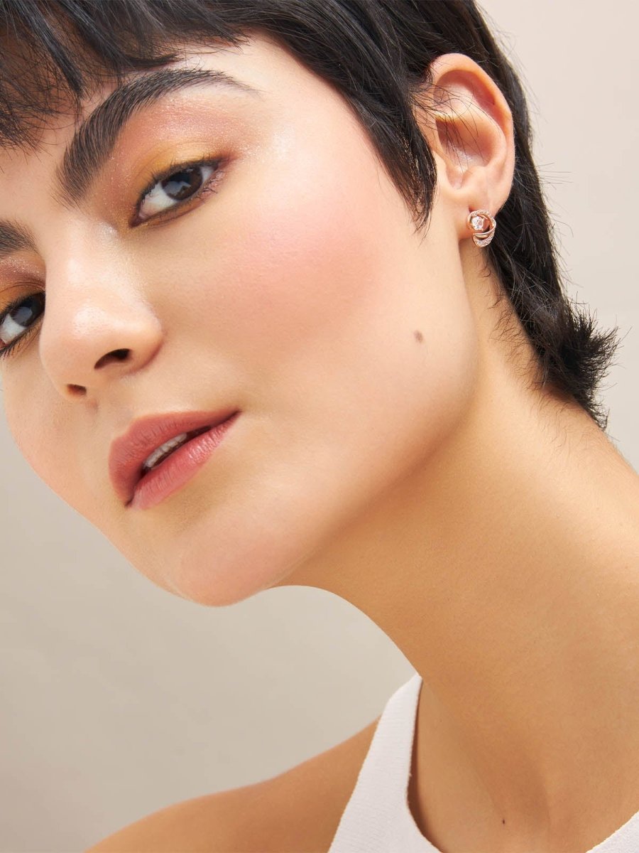 Beruzu - Elegant Twisted S-Shaped Earrings in Gold and Rose Gold with Crystal Embellishments - Beruzu Fashion