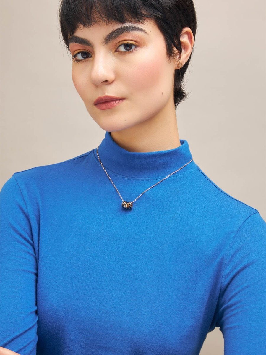 Beruzu - Gold Finish Chain with Triple Ring Pendant and Black Acrylic Insets - Beruzu Fashion