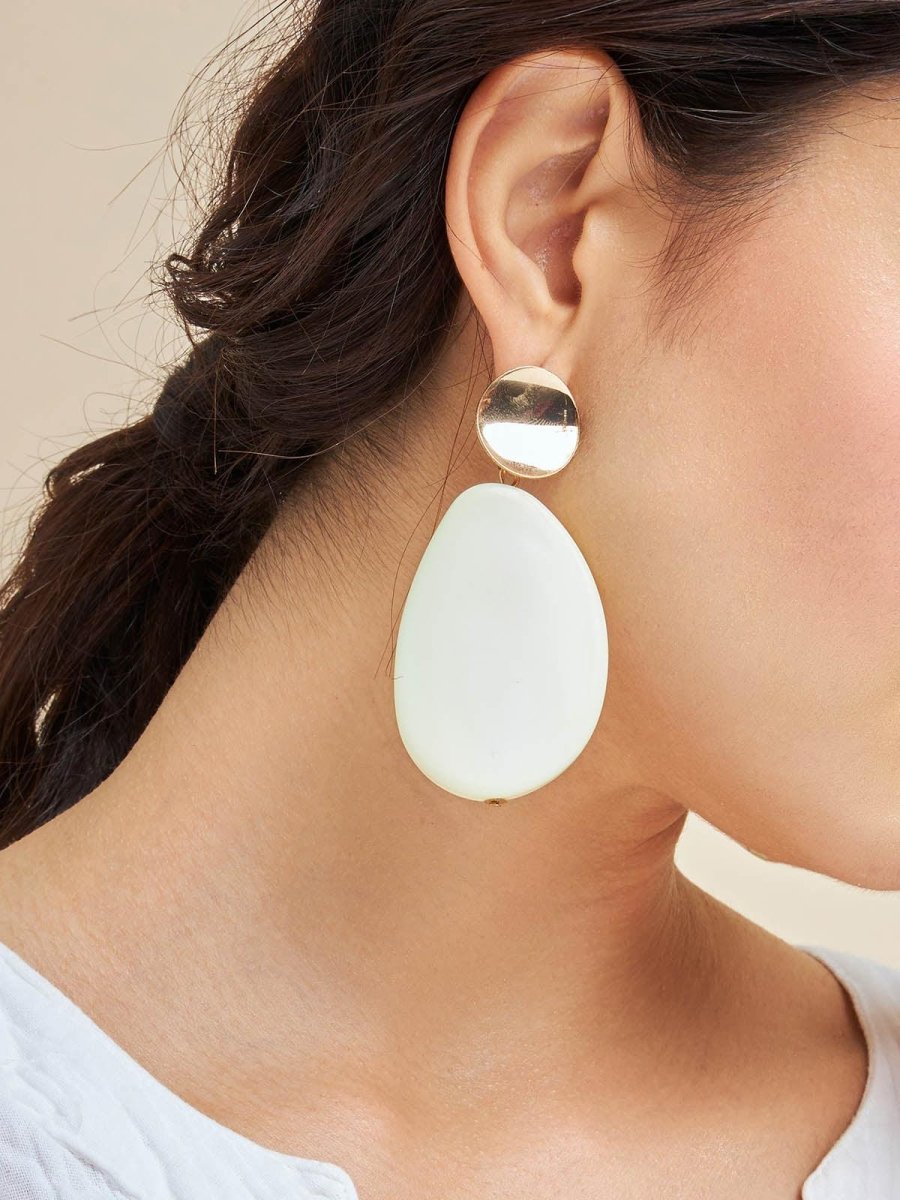 Beruzu - Indo-Western Chic Earrings with Oval Acrylic Detail in Black and White - Beruzu Fashion