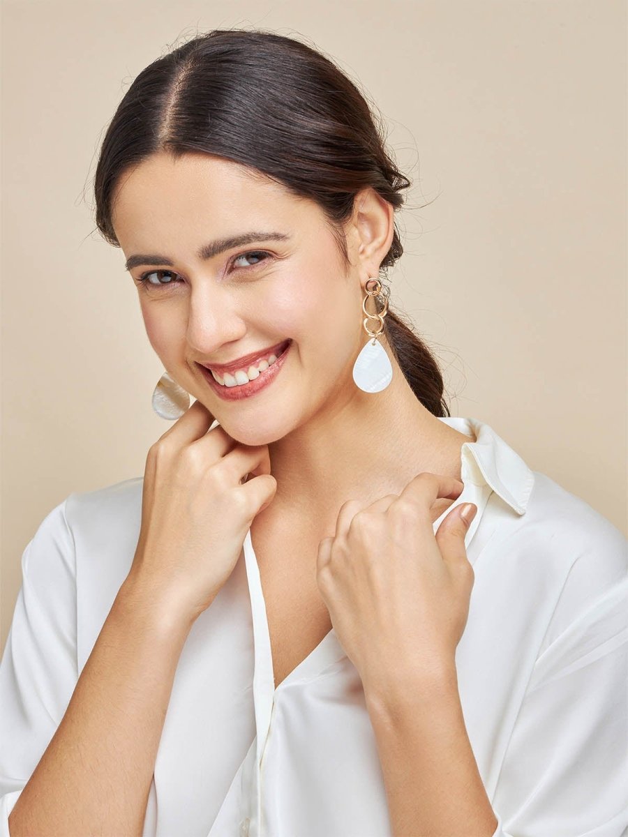 Beruzu - Indo-Western Gold Hoop Earrings with Marble-Inspired Acrylic Drop - Beruzu Fashion