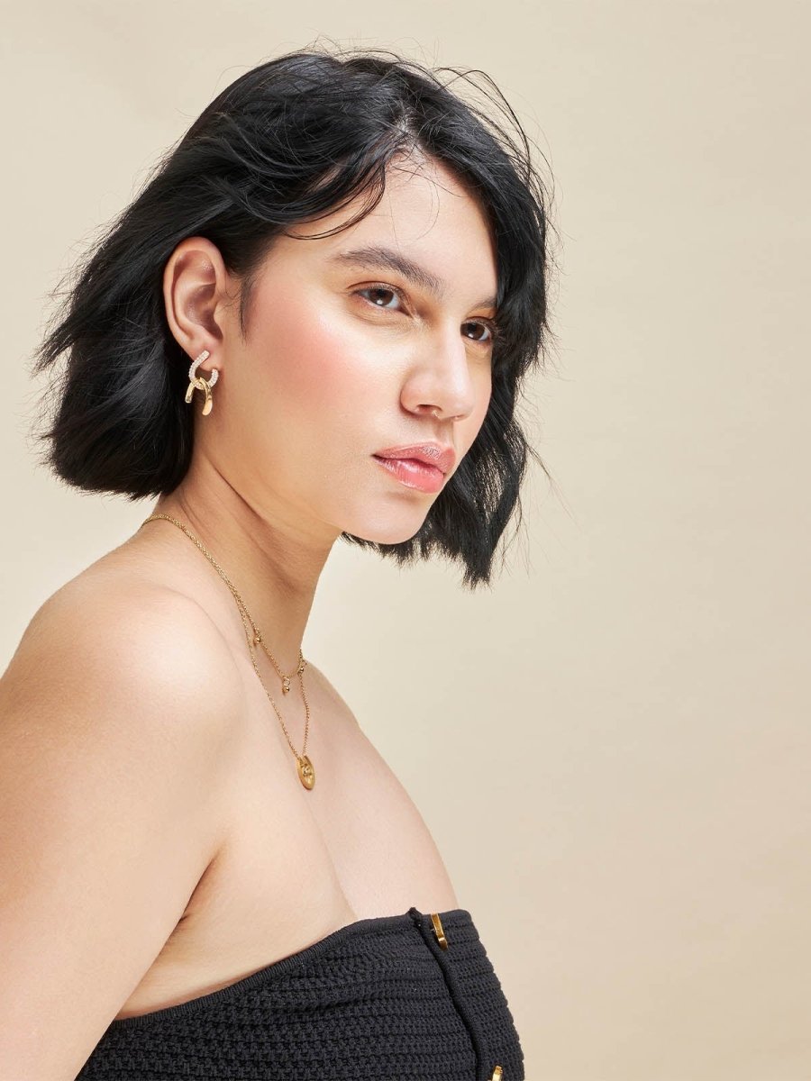 Beruzu - Modern Dual-Loop Gold Earrings with Pearl Embellishments - Beruzu Fashion