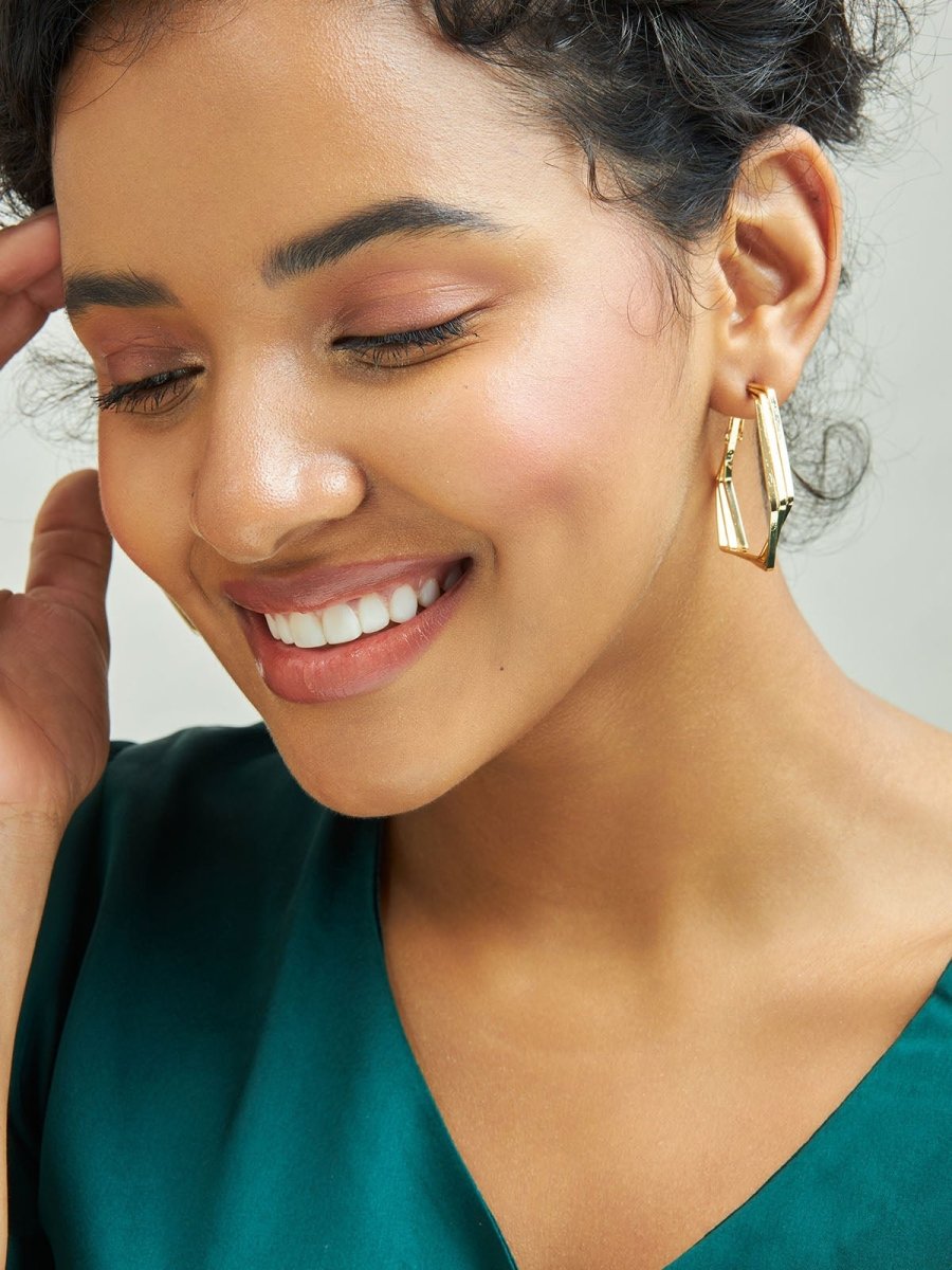 Beruzu - Modern Twisted Hexagon Earrings in Gold Finish