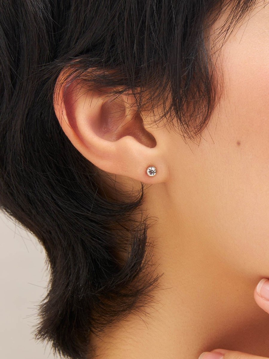 Beruzu - Gold Plated Earring Trio Combo Set: Heart, Diamond Stud, and Butterfly-Pearl Designs - Beruzu Fashion