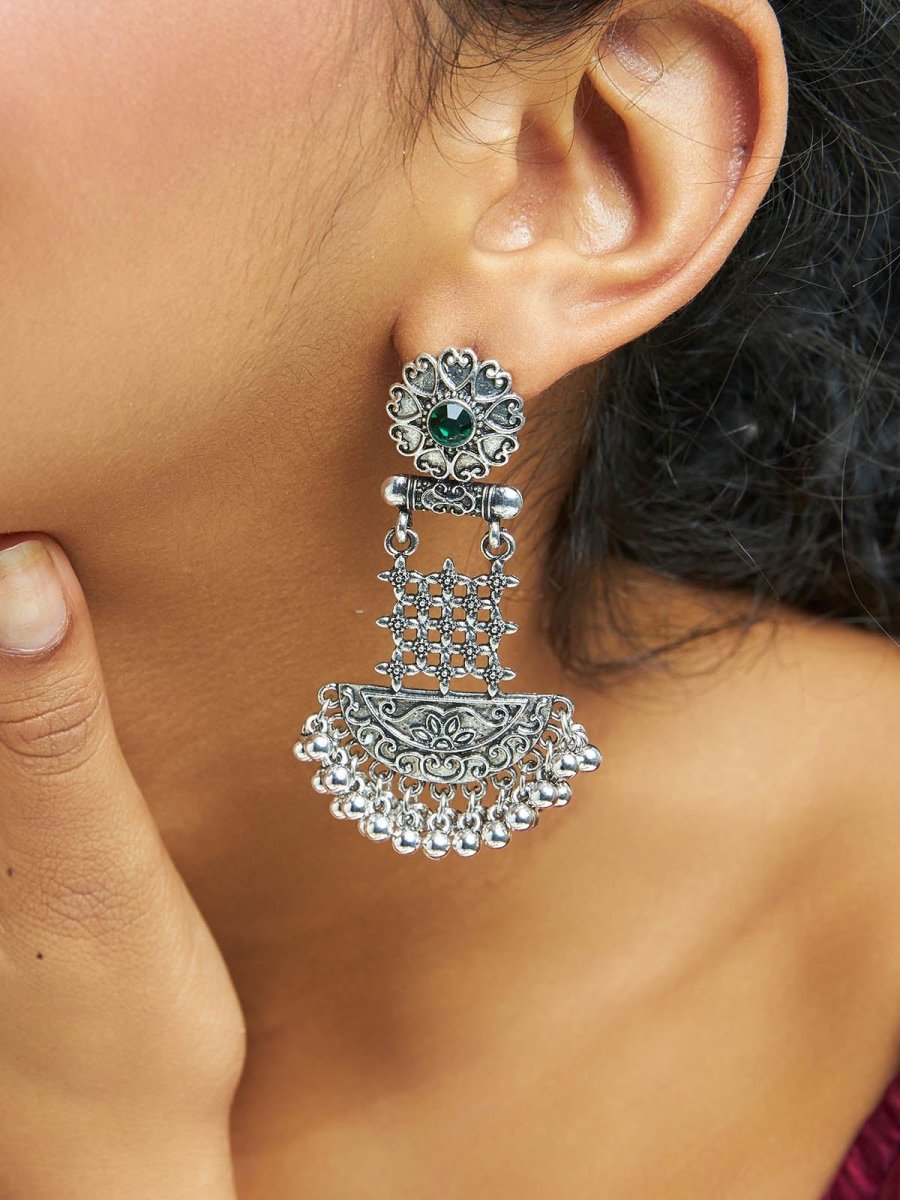 Beruzu - Vintage Silver Swing Earrings with Floral and Geometric Accents - Beruzu Fashion