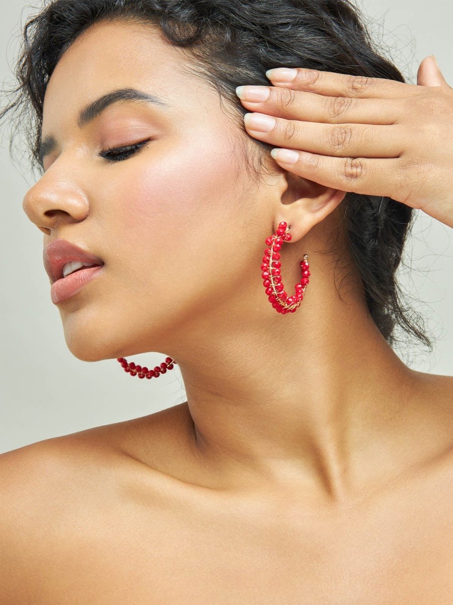 Beruzu - Vivid Spectrum Hoop Earrings in Lush Green and Radiant Red - Beruzu Fashion
