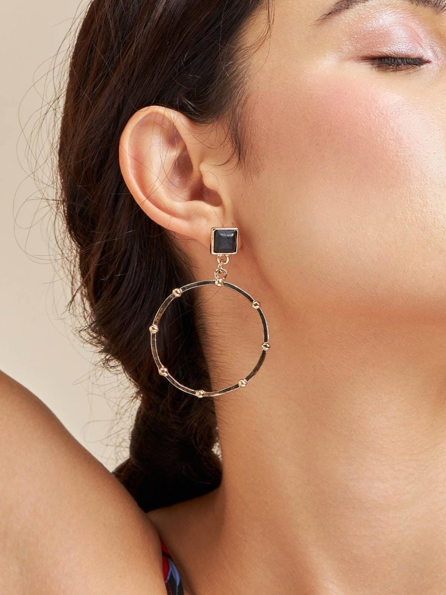 Beruzu - Western Elegance Marble-Accent Hoop Earrings in Gold with Black or White Options - Beruzu Fashion