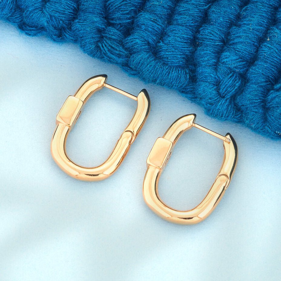 18k Gold Plated Sleek Huggie Earrings - Beruzu