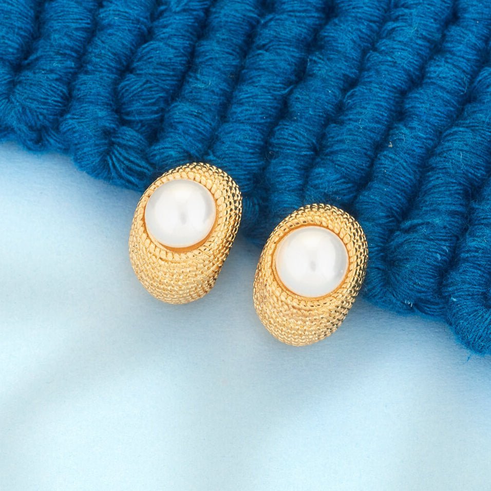 18k Gold Plated Vintage Pearl Earrings - Beruzu