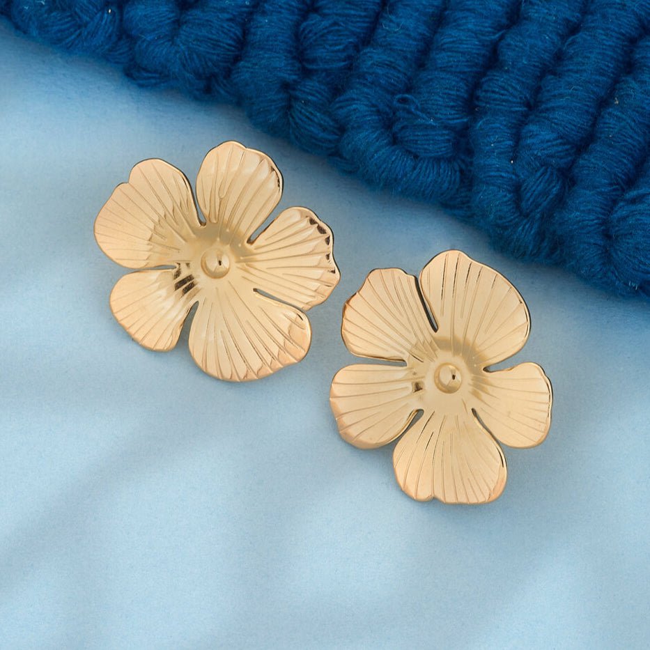 18k Gold PlatedBotanical Flower Earrings - Beruzu