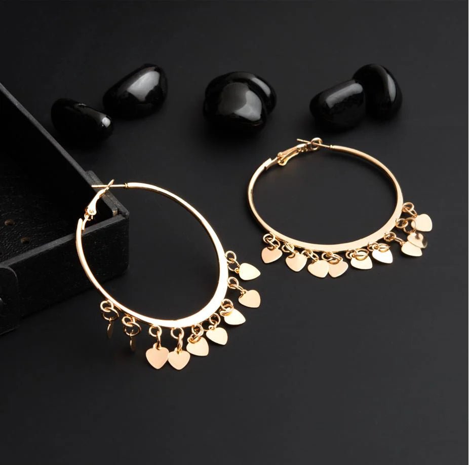 Beruzu - Flared Heart Charm Hoop Earrings