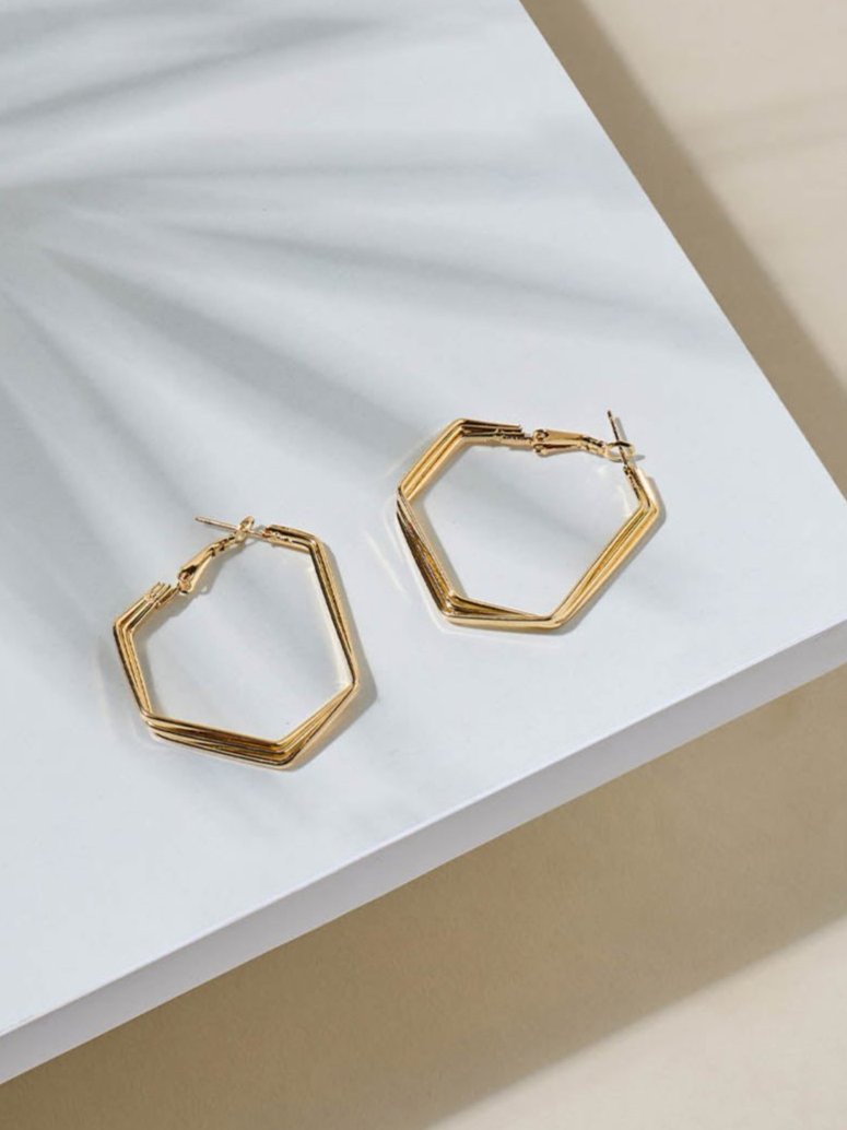 Beruzu - Modern Twisted Hexagon Earrings in Gold Finish