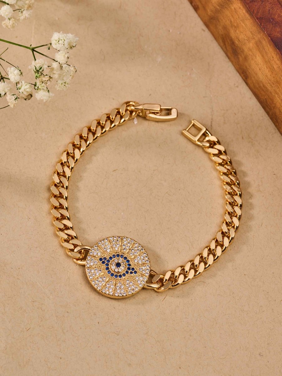 Anti Tarnish Gold Chain Bracelet with Round Medallion Charm