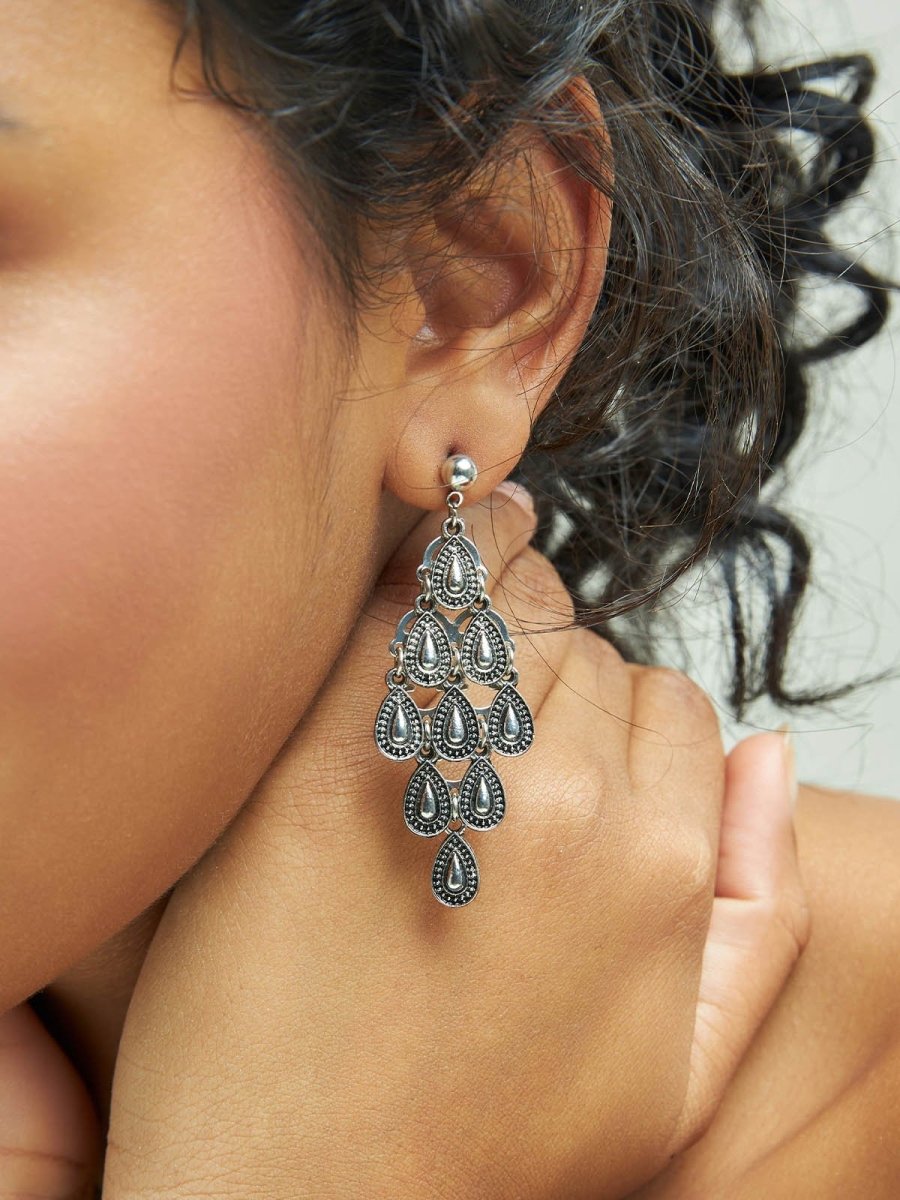 Beruzu - Antique Cascading Dew Drop Earrings in Silver and Gold with Artistic Detail