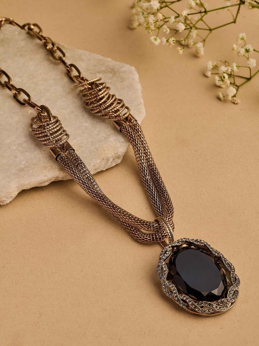 Beruzu Antique Gold Necklace with Black Onyx Pendant - Beruzu