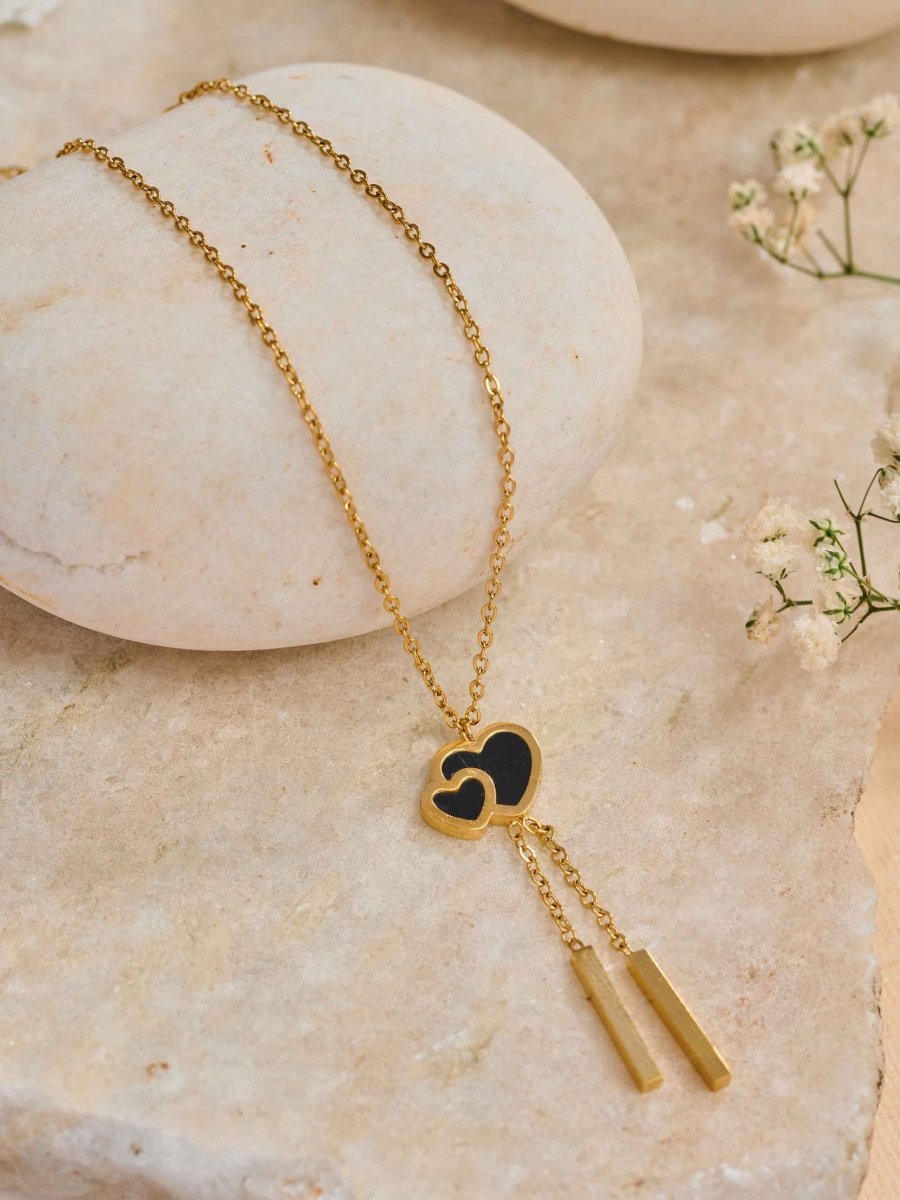 Beruzu Double Heart Gold Pendant Necklace