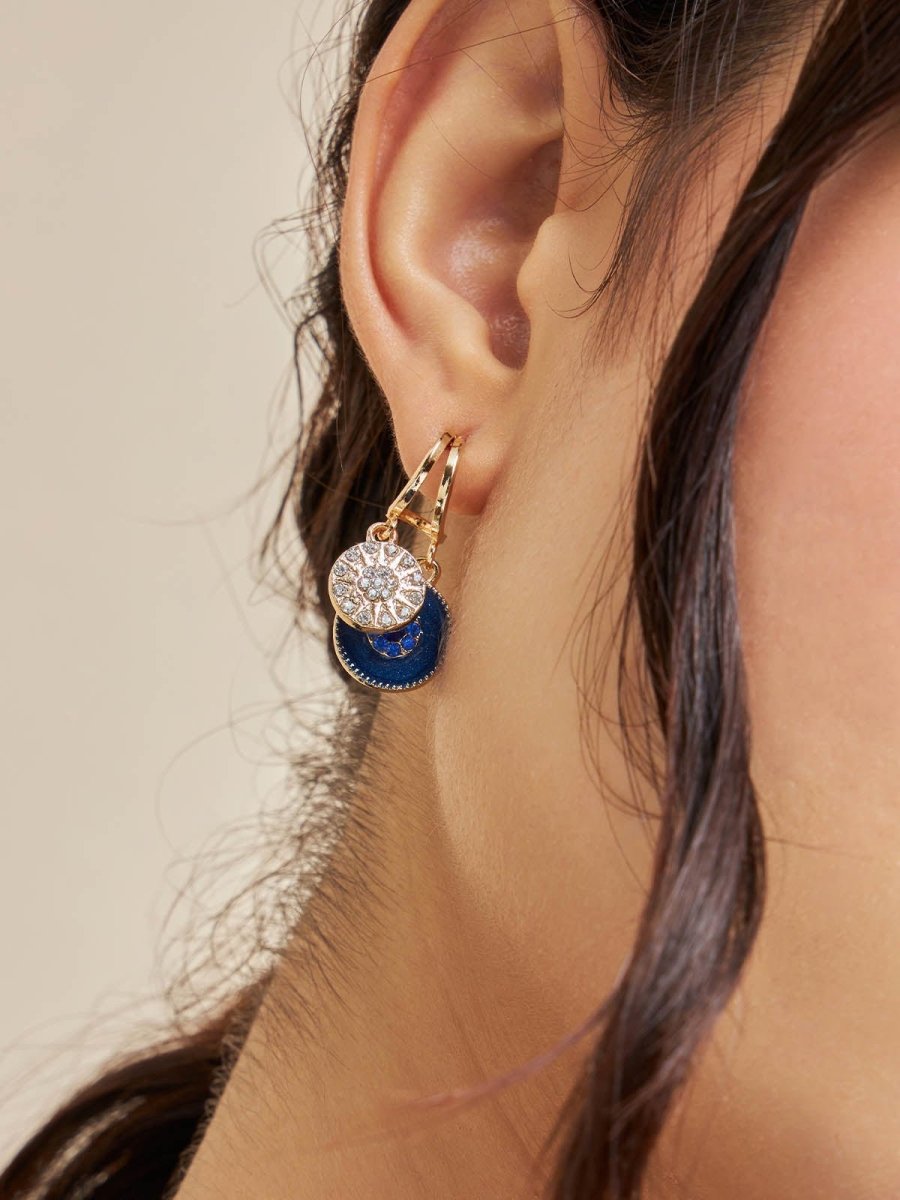 Beruzu - Dual Hoop Gold Earrings with Contrasting Gemstone Pendants in Green and Blue - Beruzu Fashion