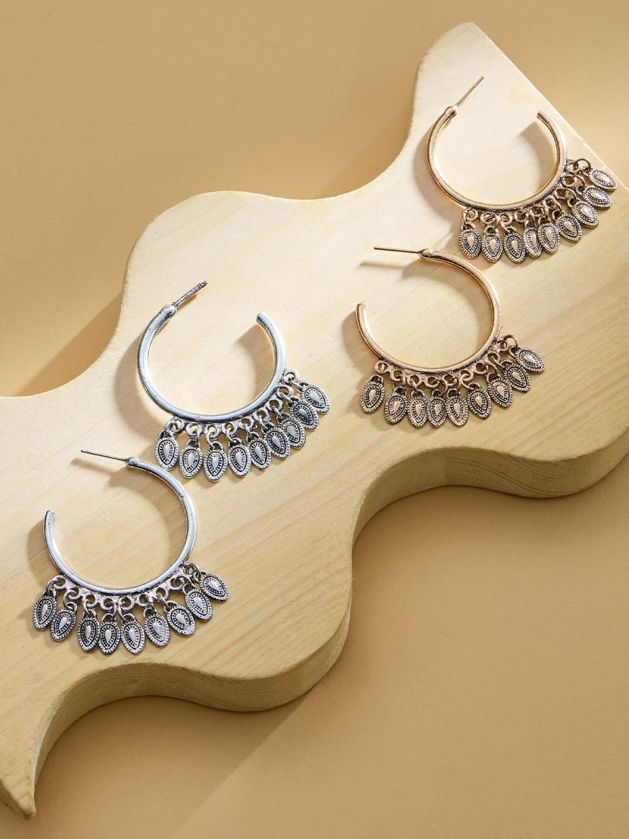 Beruzu - Elegant Leaf Charm Hoop Earrings in Silver and Gold