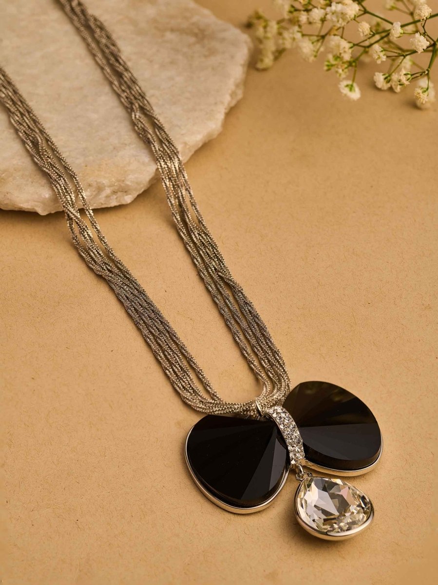 Beruzu Elegant Necklace with Black Butterfly Accent Gem - Beruzu