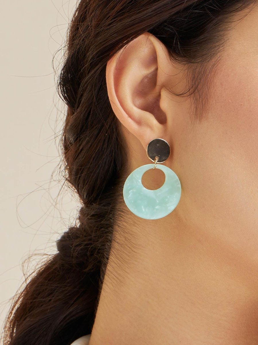 Beruzu - Gold Circular Earrings with Marble-Texured Acrylic Accents - Beruzu Fashion