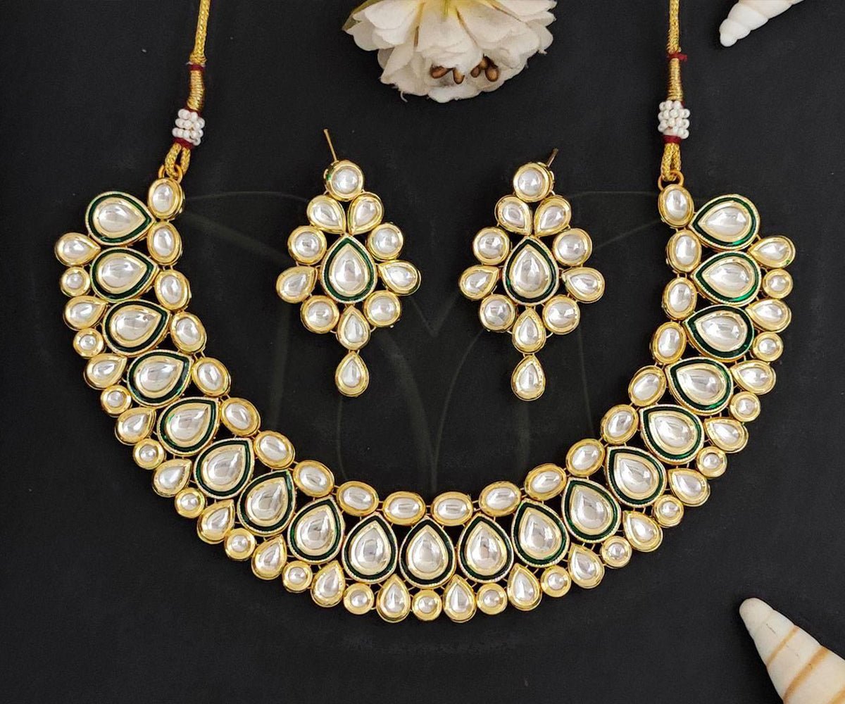 Beruzu - Gold Kundan Necklace Adorned with Radiant White Stones - Beruzu