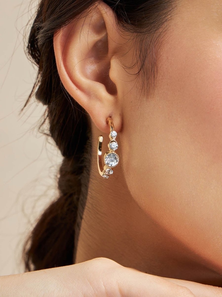 Beruzu - Graduated Stone Gold Earrings with Diamond-Like Accents - Beruzu Fashion