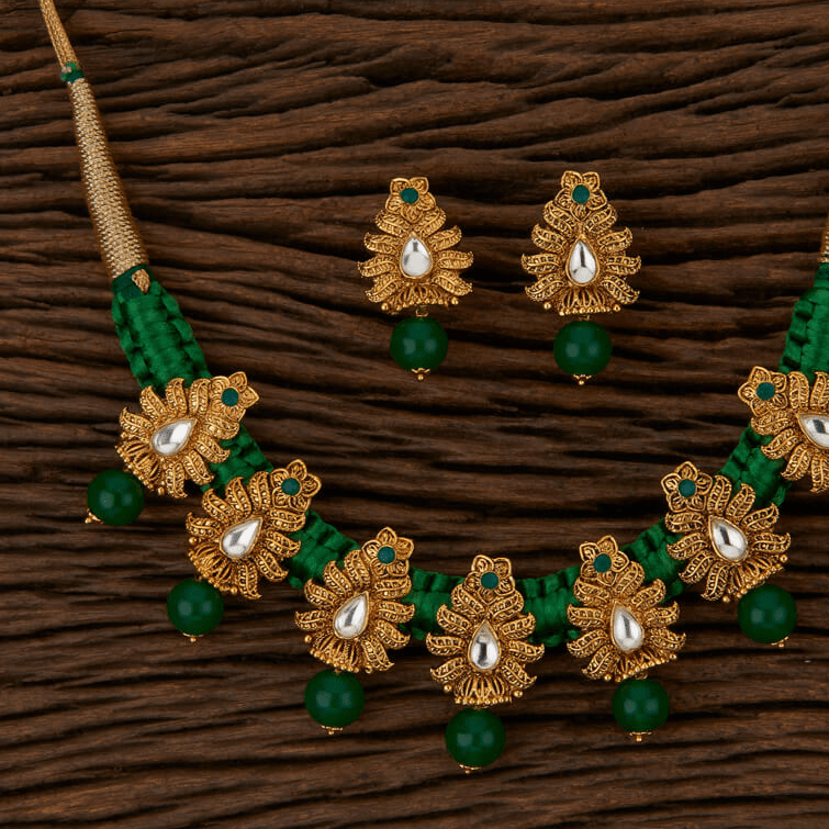 Beruzu - Green Bead Accents and Kundan - Studded Leaf Motifs Necklace Set with Earrings - Beruzu