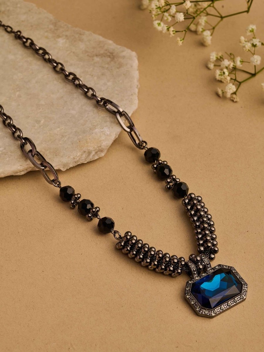 Beruzu Midnight Blue Crystal Gunmetal Necklace