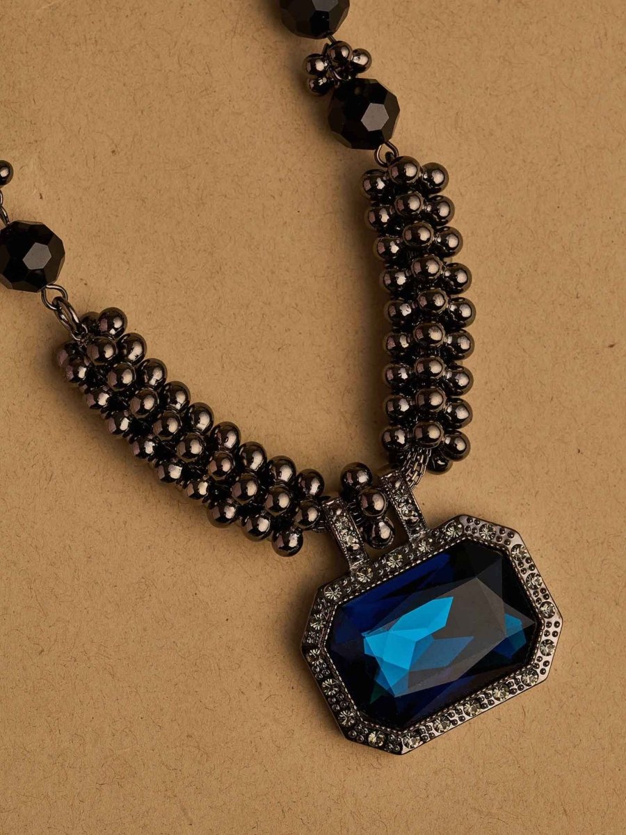 Beruzu Midnight Blue Crystal Gunmetal Necklace