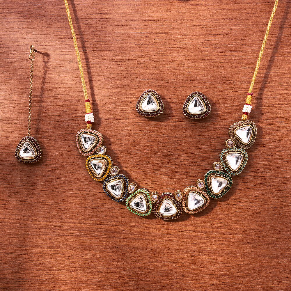 Beruzu - Multicolored Enamel Kundan Necklace Set - Beruzu