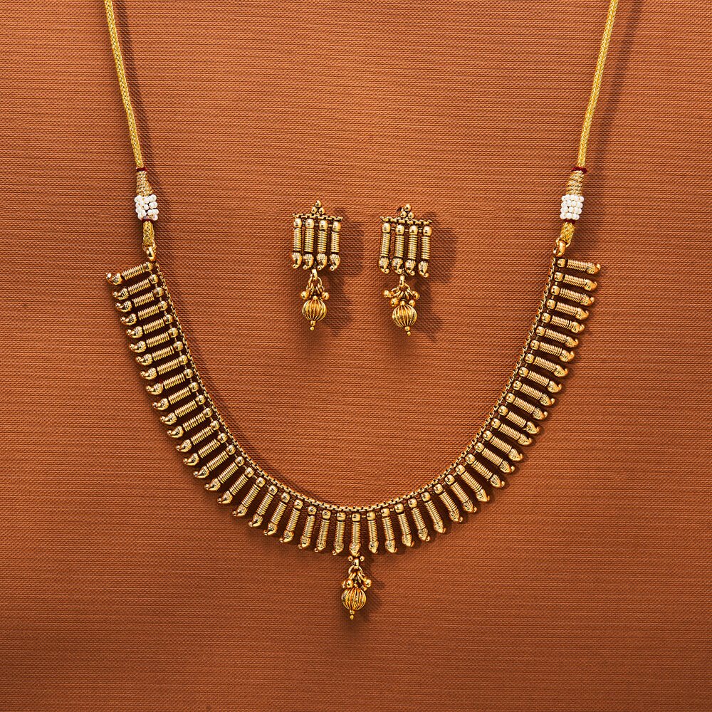 Beruzu - Ornate Gold - Plated Necklace and Earrings Set with Linear Bead Detailing - Beruzu