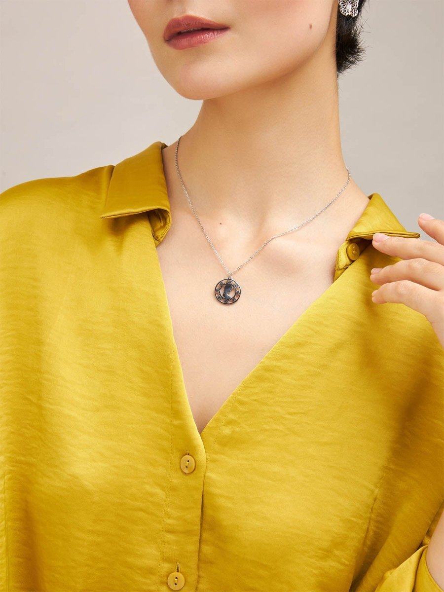 Beruzu - Silver Coated Necklace with Floral Tide Circular Pendant