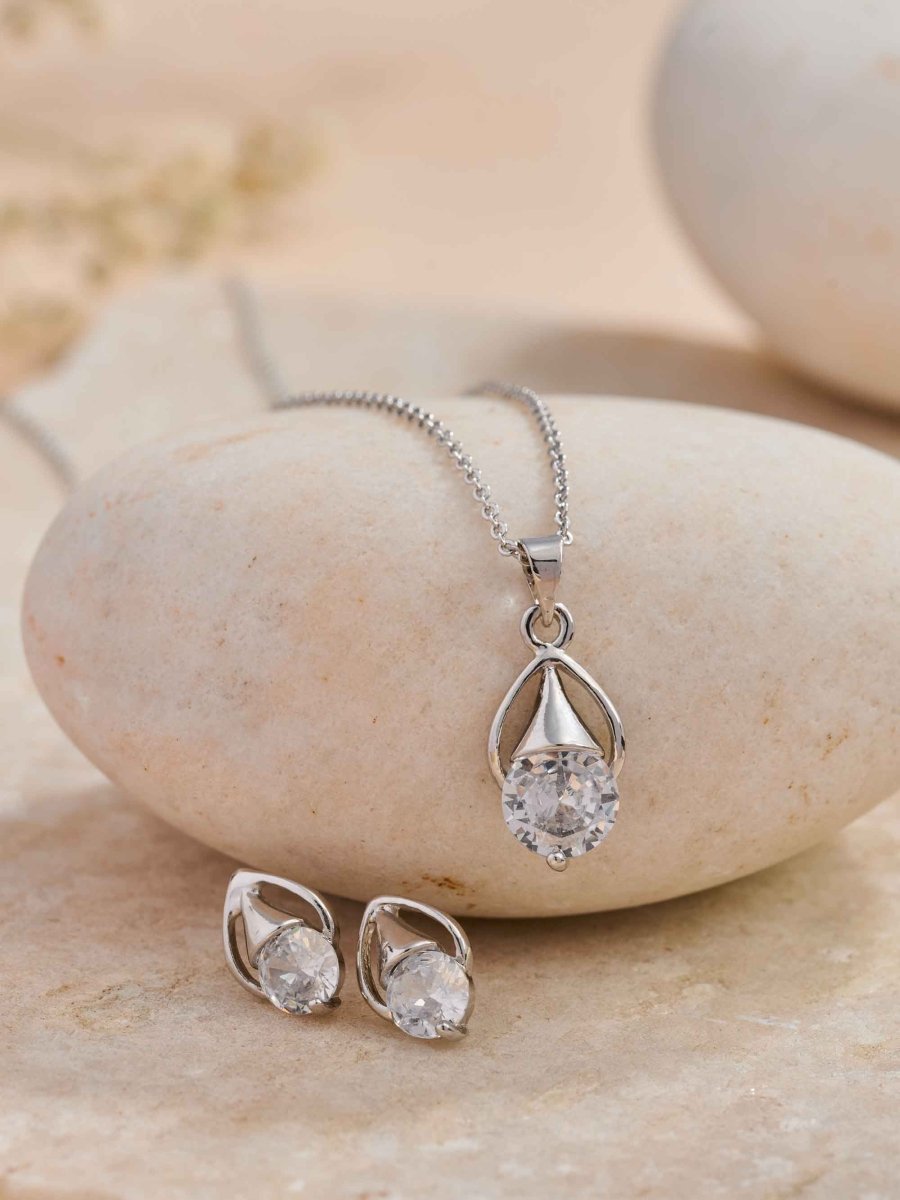 Beruzu Silver Teardrop Pendant Chain Earring Set