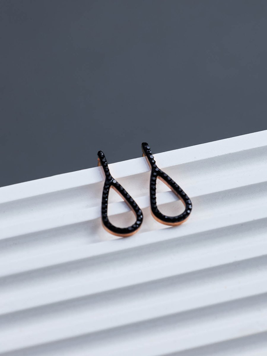 Beruzu - Sleek Black Glitter Stone Water Drop Earrings in Rose Gold