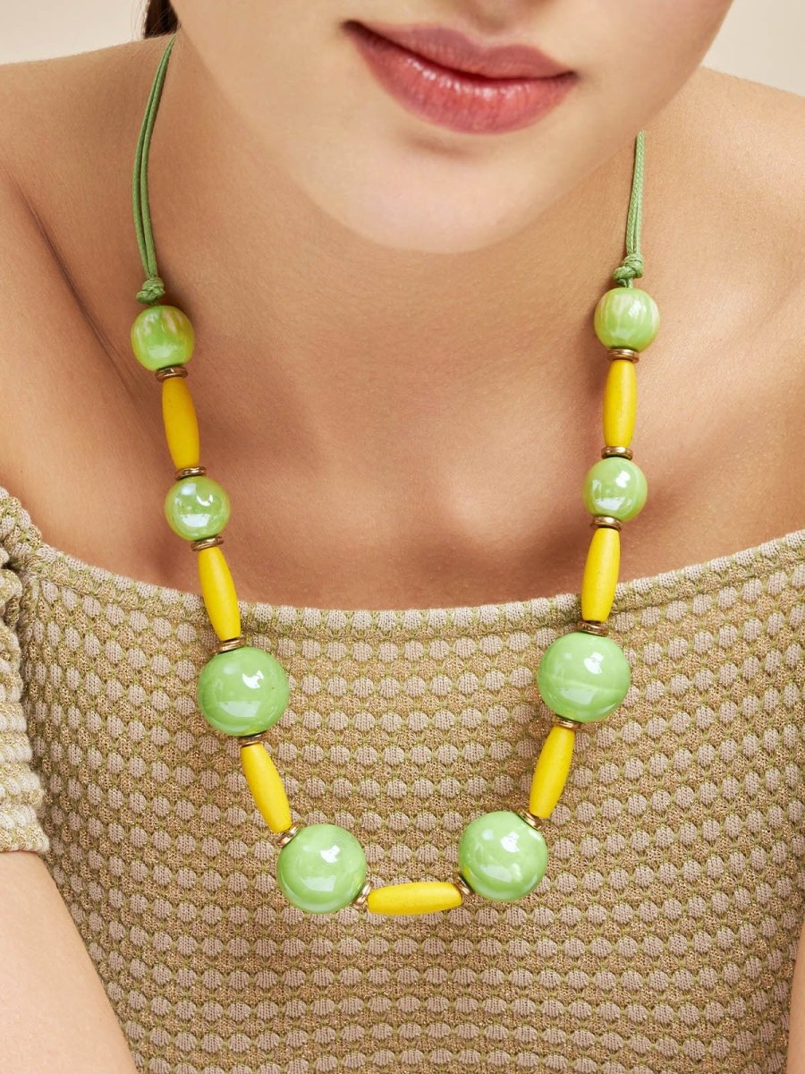 Beruzu - Sunny Daydreams Fiber and Wooden Bead Necklace in Light Green and Yellow - Beruzu Fashion