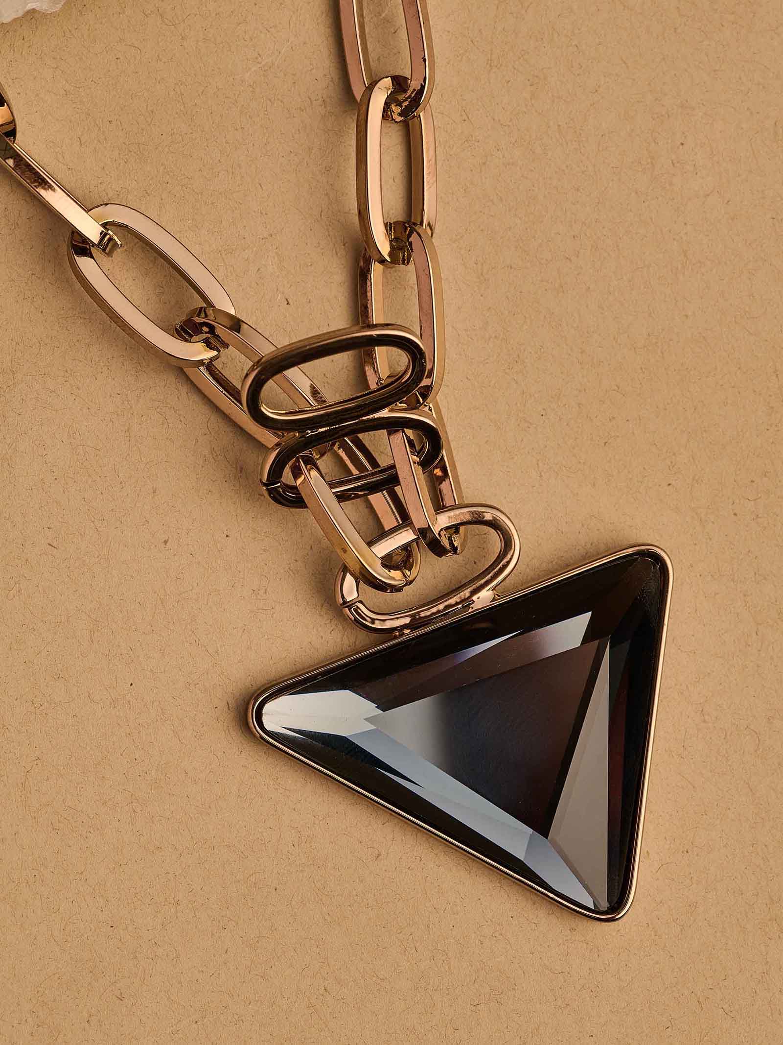 Beruzu Triangular Black Crystal Pendant Necklace - Beruzu