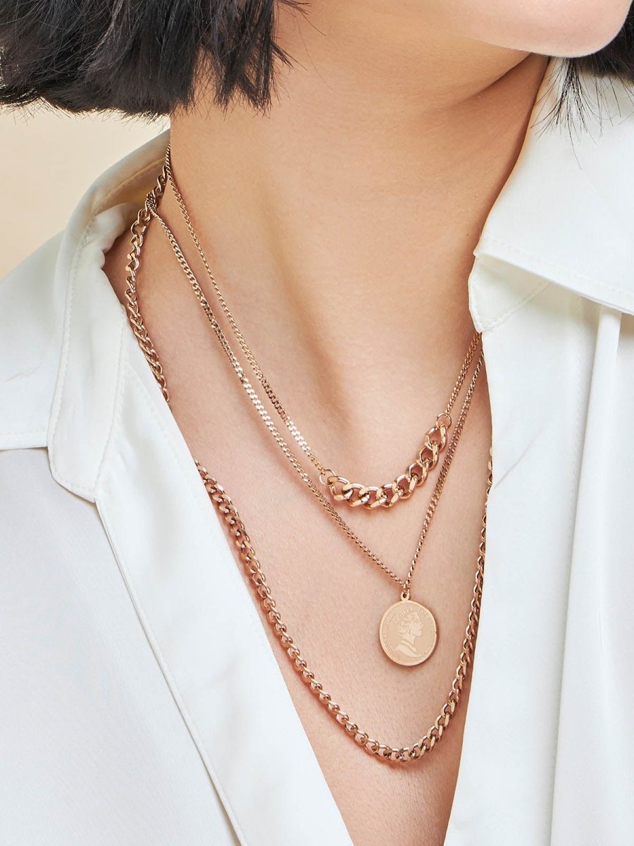 Beruzu - Triple Layered Rose Gold Chain with Circular Pendant