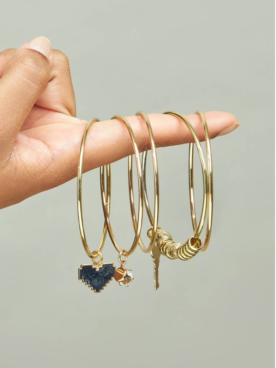 Beruzu - Versatile Charm Bangle Set with Unique Extended Ring Feature - Beruzu Fashion