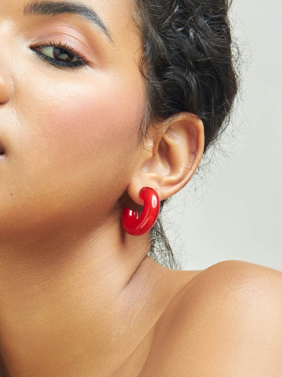 Beruzu - Vibrant Enamel Hoop Earrings in Green and Red - Beruzu Fashion