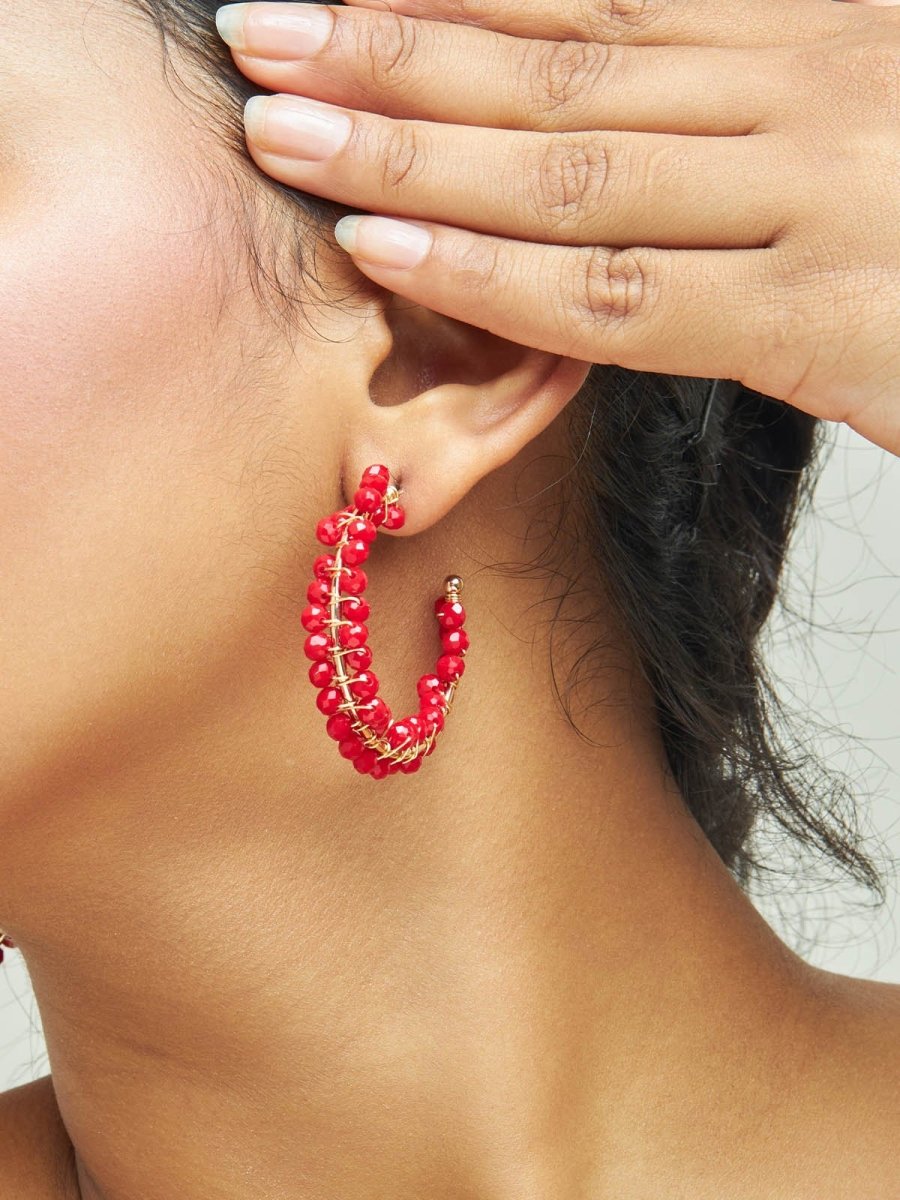 Beruzu - Vivid Spectrum Hoop Earrings in Lush Green and Radiant Red - Beruzu Fashion